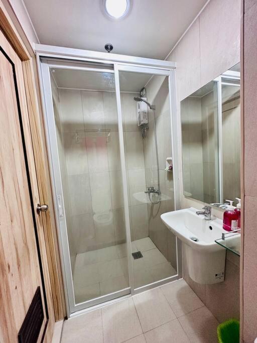 Lengs Place 1 - Studio Unit At Inspiria Condo Beside Abreeza Mall Davao City Exterior foto